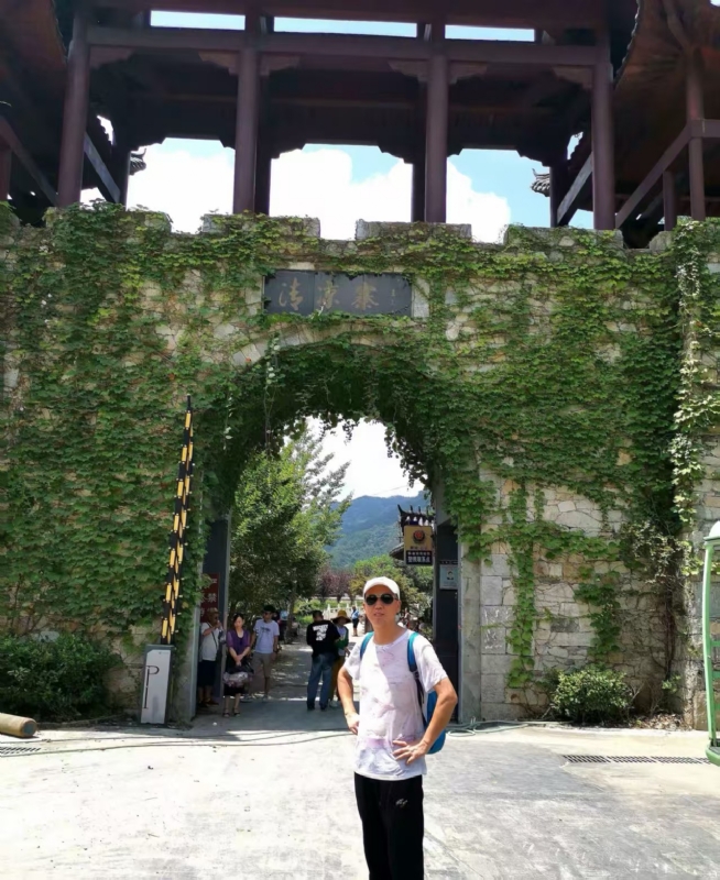 品心人的第一张照片--咸阳相亲服务中心