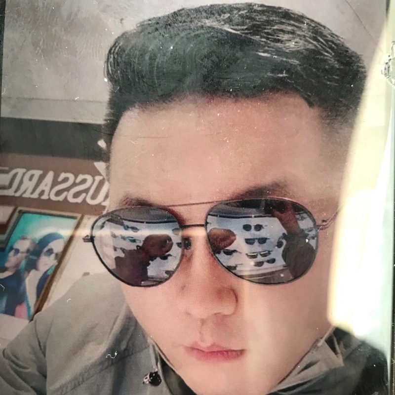 至尊宝的第一张照片--咸阳相亲服务中心