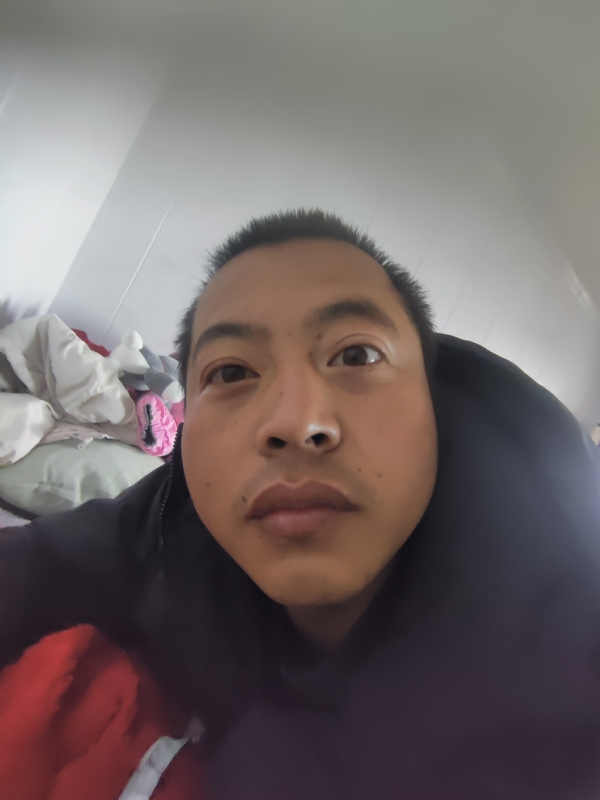 等一个人的第一张照片--咸阳相亲服务中心