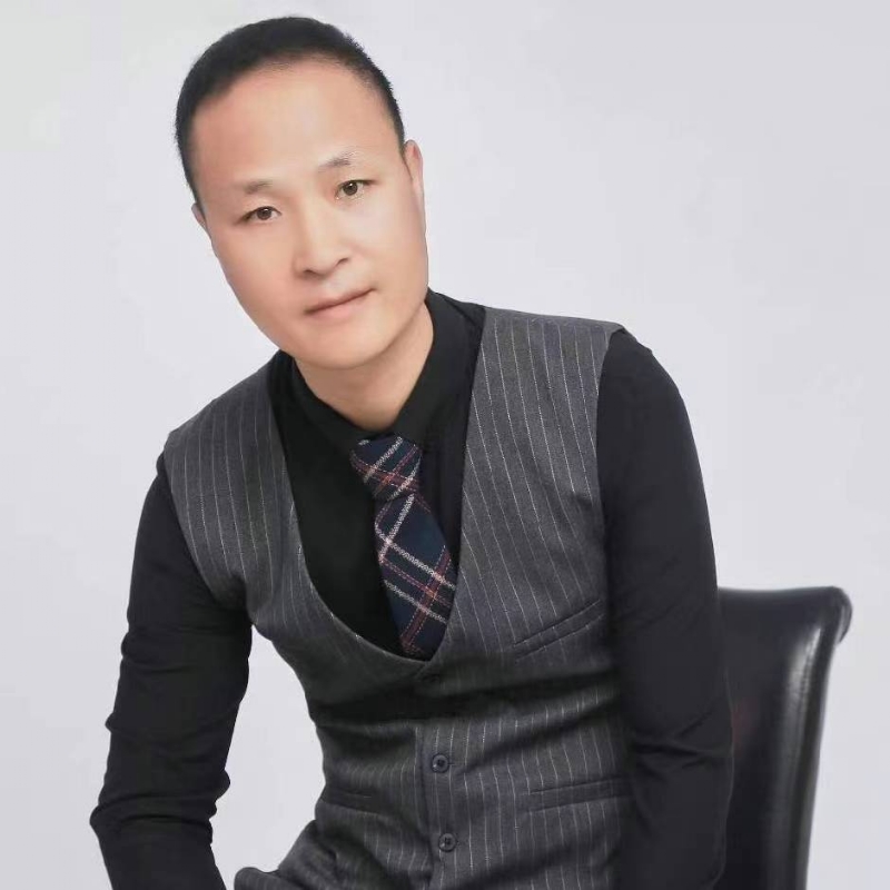 子昂的第一张照片--咸阳相亲服务中心