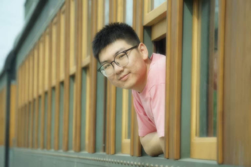 锦瑟无端五十弦的第一张照片--咸阳相亲服务中心