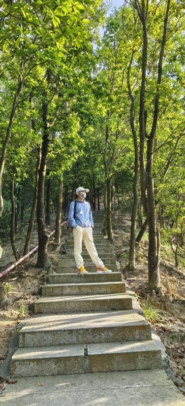 书衣的第三张照片--咸阳相亲服务中心