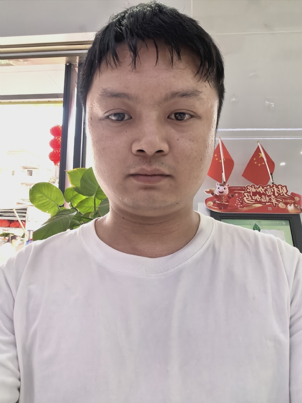 孤单的人生的第一张照片--咸阳相亲服务中心