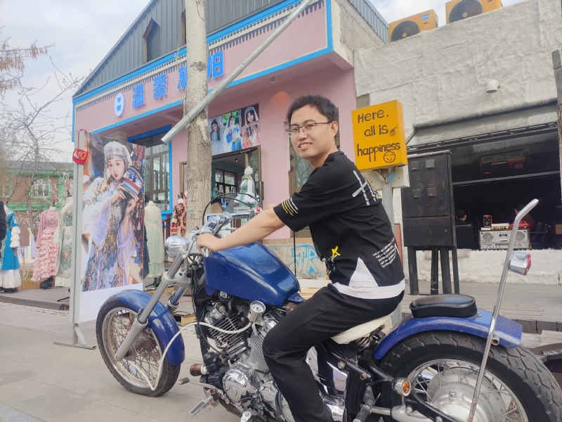 栉风的第一张照片--咸阳相亲服务中心