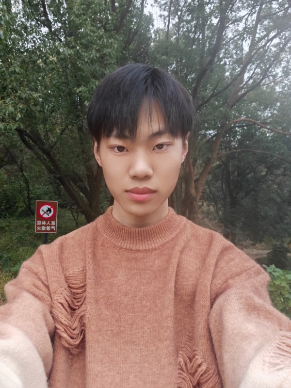 祤辰的第二张照片--咸阳相亲服务中心