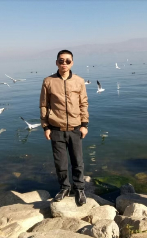 追光者的第一张照片--咸阳相亲服务中心
